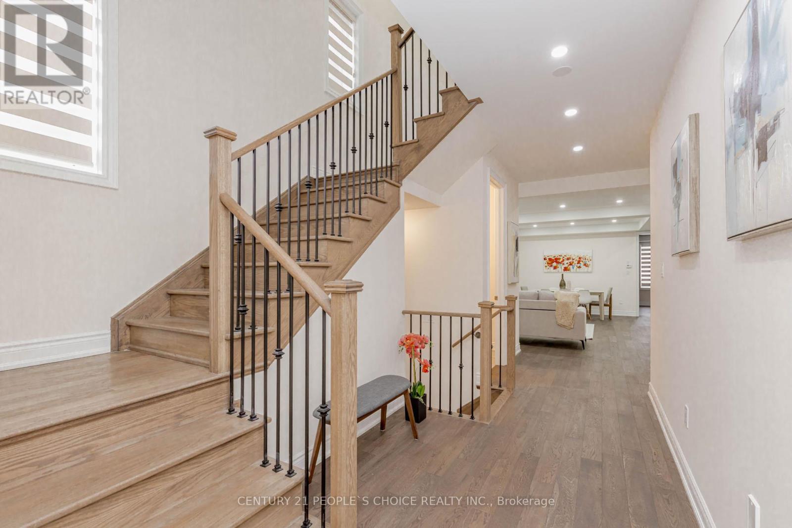 5 Bergin Street, Brampton, Ontario  L6X 0X1 - Photo 5 - W12794190