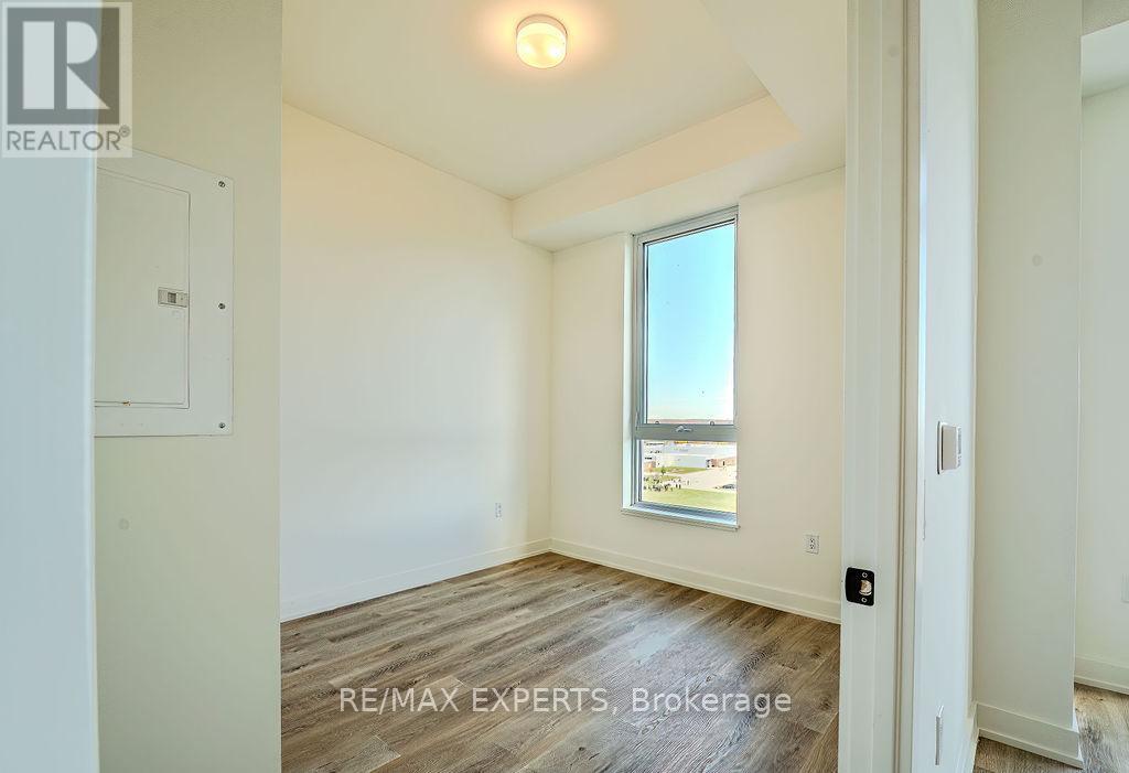 801 - 2475 Old Bronte Road, Oakville, Ontario  L6M 4J2 - Photo 12 - W12794212