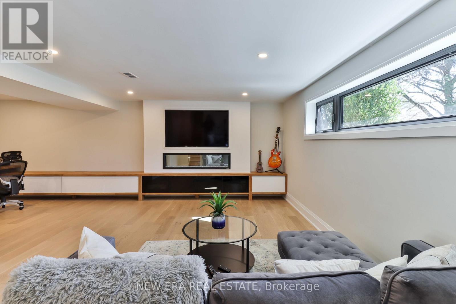 1481 Chasehurst Drive, Mississauga, Ontario  L5J 3A8 - Photo 27 - W12794232