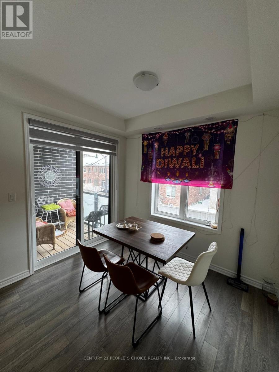 47 Summer Wind Lane N, Brampton, Ontario  L7A 5J2 - Photo 11 - W12794250