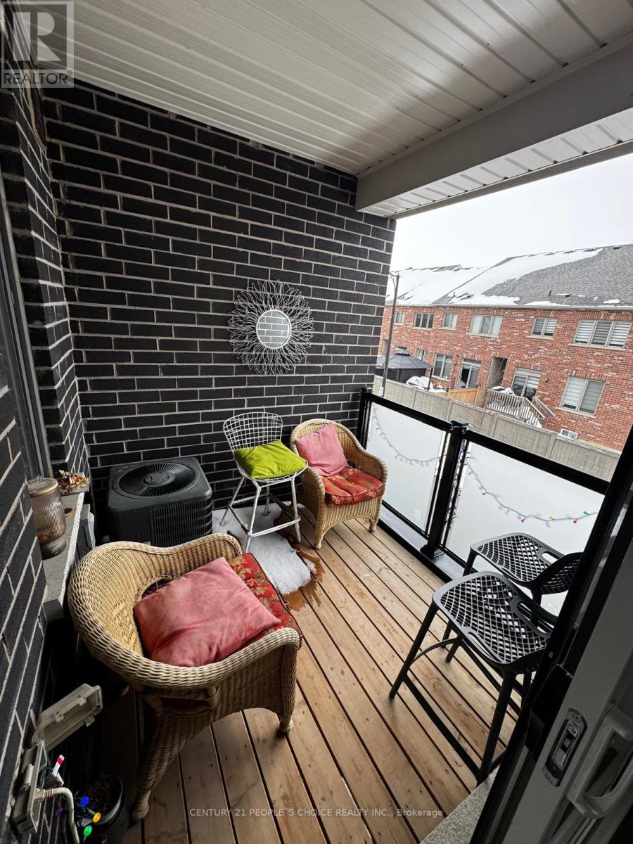 47 Summer Wind Lane N, Brampton, Ontario  L7A 5J2 - Photo 12 - W12794250