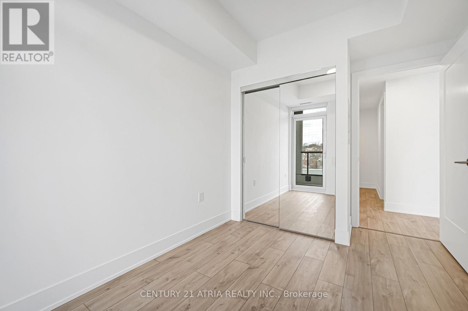 305 - 858 Dupont Street, Toronto, Ontario  M6G 0C1 - Photo 8 - W12794268