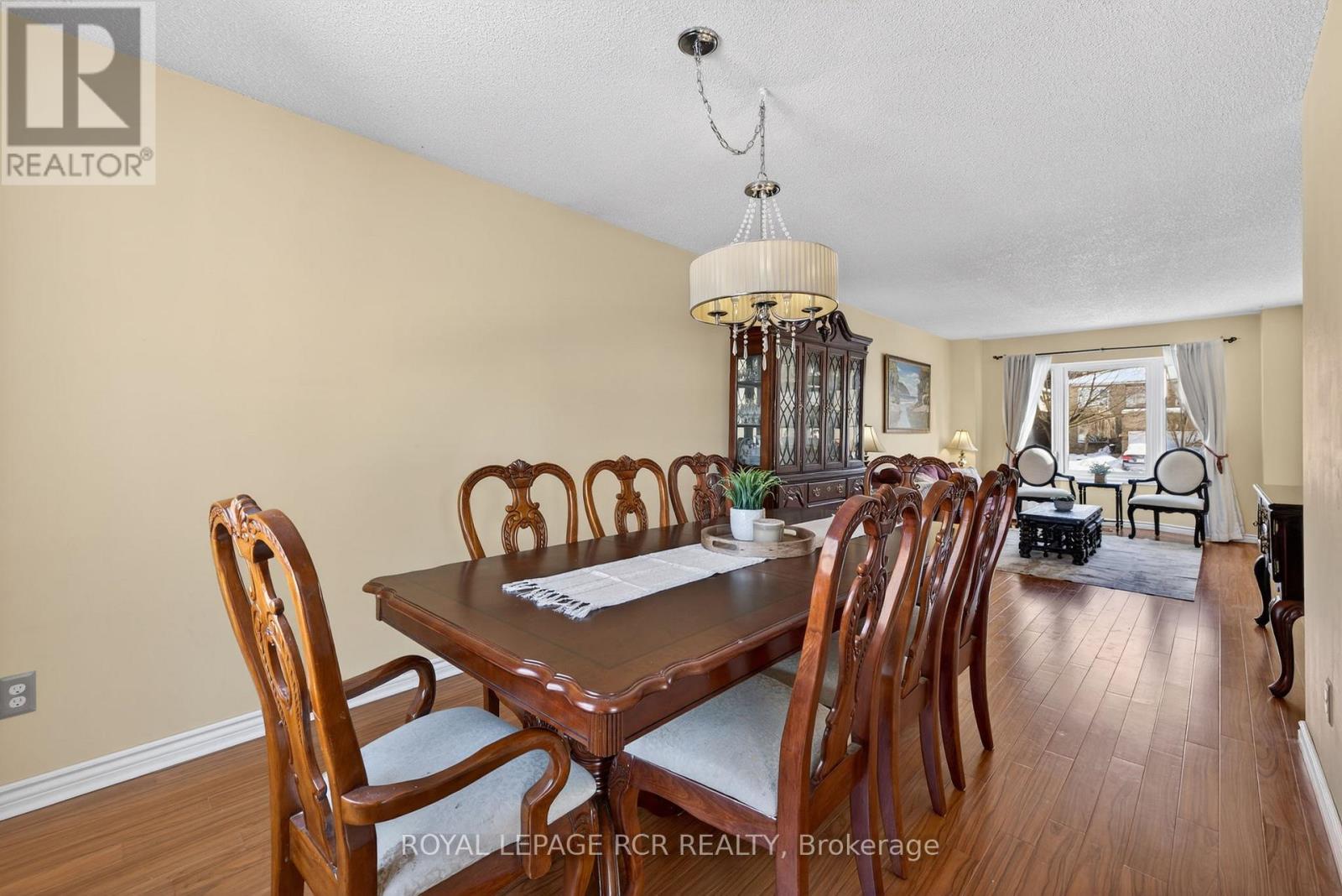 21 Webster Way, Halton Hills, Ontario  L7G 5J7 - Photo 13 - W12794270