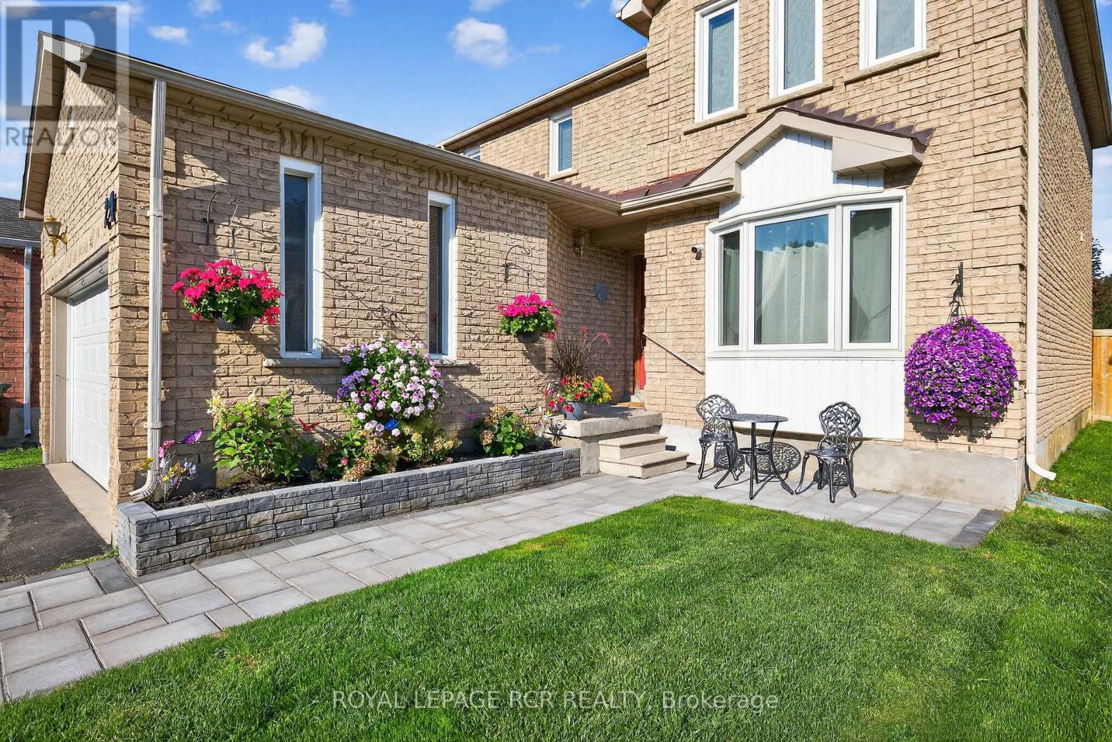 21 Webster Way, Halton Hills, Ontario  L7G 5J7 - Photo 40 - W12794270