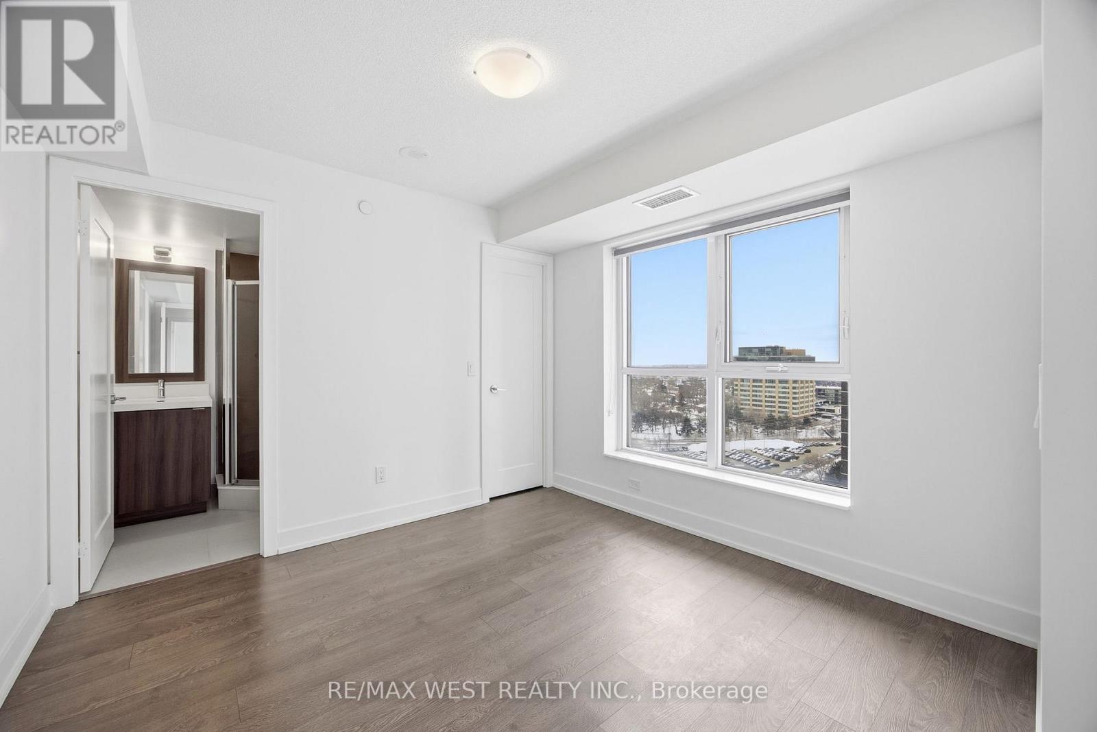 1401 - 7 Mabelle Avenue, Toronto, Ontario  M9A 4X7 - Photo 38 - W12794276