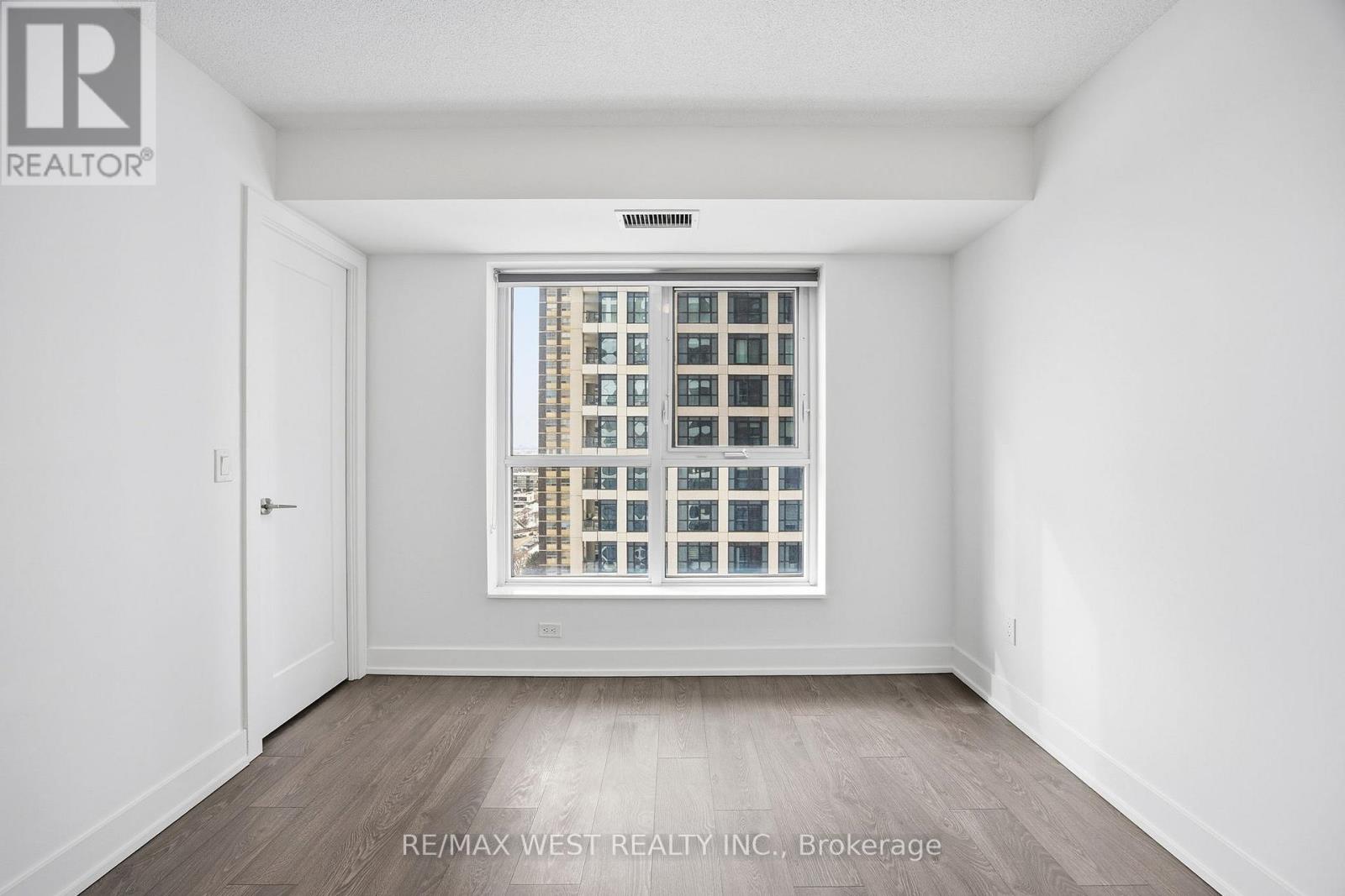 1401 - 7 Mabelle Avenue, Toronto, Ontario  M9A 4X7 - Photo 39 - W12794276