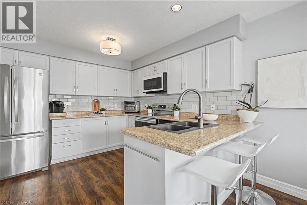 919 Veronica Court, Kitchener, Ontario  N2A 4G4 - Photo 13 - 40805583