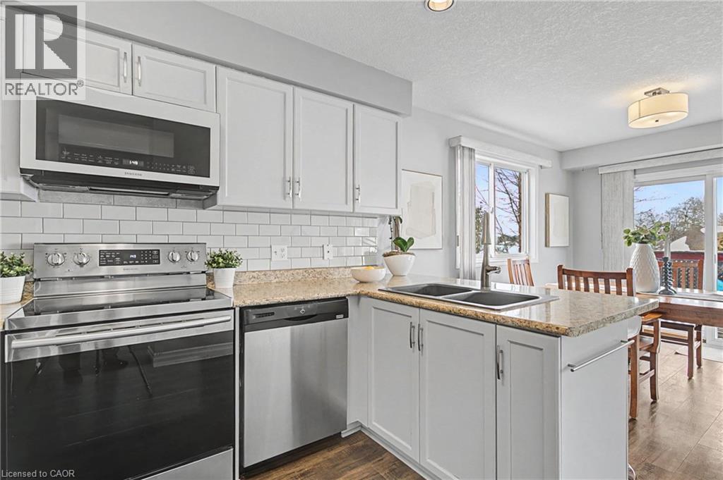 919 Veronica Court, Kitchener, Ontario  N2A 4G4 - Photo 16 - 40805583