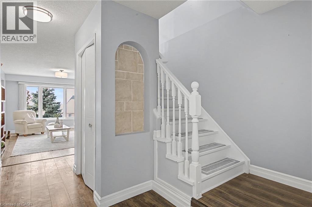 919 Veronica Court, Kitchener, Ontario  N2A 4G4 - Photo 19 - 40805583