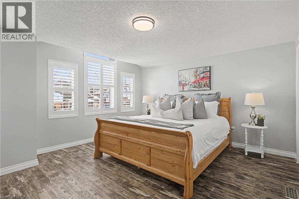 919 Veronica Court, Kitchener, Ontario  N2A 4G4 - Photo 21 - 40805583