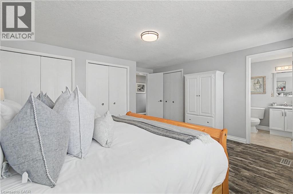 919 Veronica Court, Kitchener, Ontario  N2A 4G4 - Photo 24 - 40805583