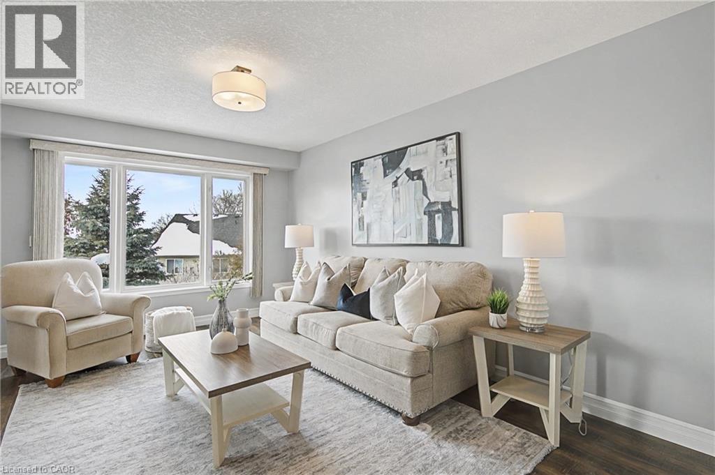 919 Veronica Court, Kitchener, Ontario  N2A 4G4 - Photo 6 - 40805583