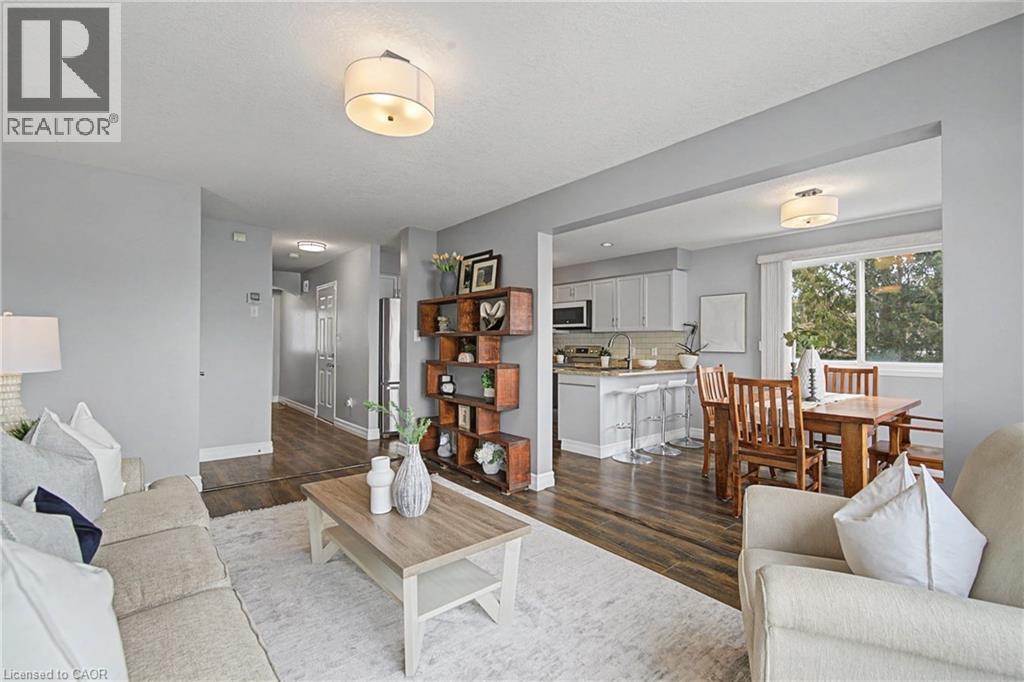 919 Veronica Court, Kitchener, Ontario  N2A 4G4 - Photo 8 - 40805583