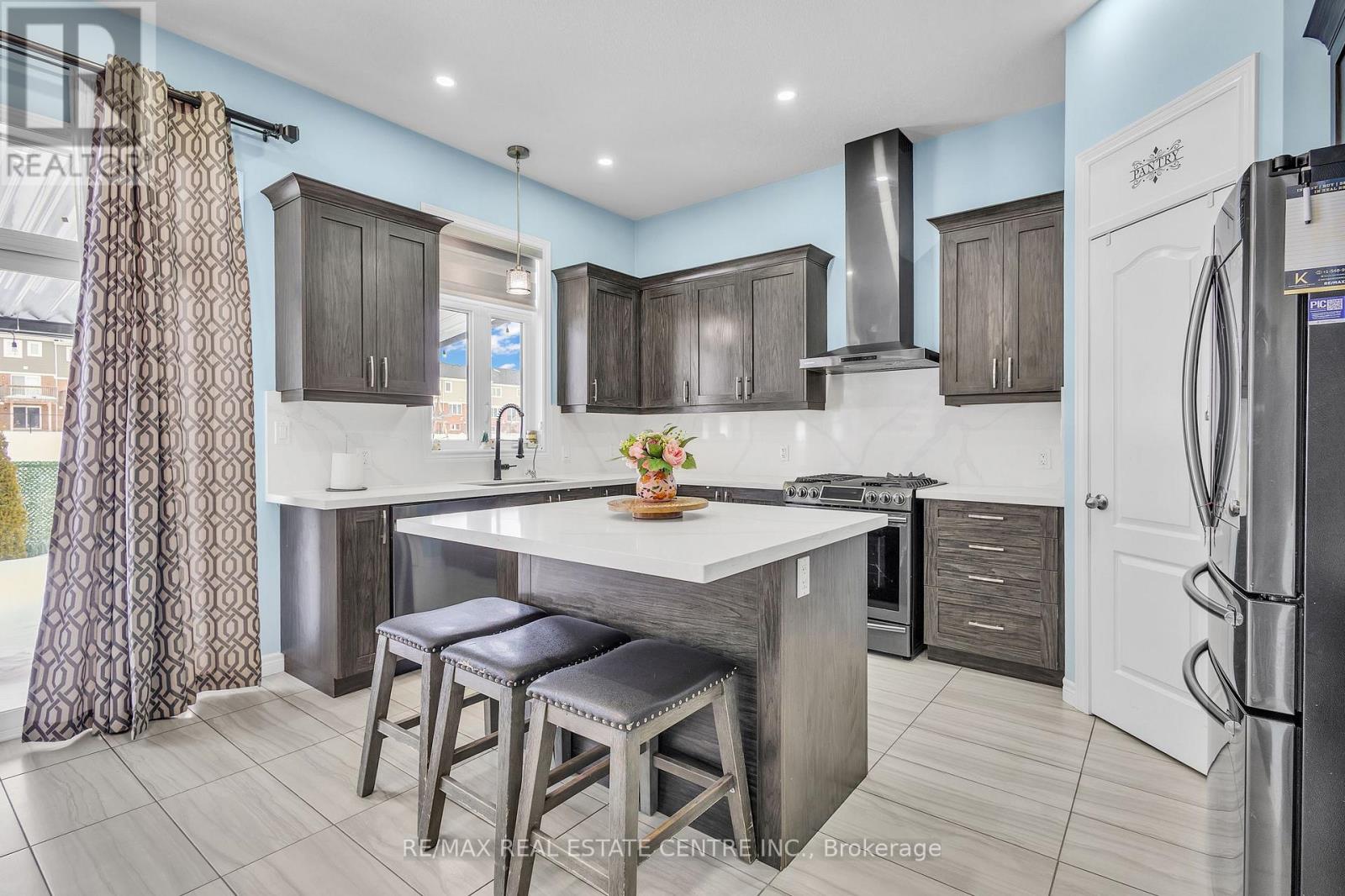 438 Blair Creek Drive, Kitchener, Ontario  N2P 0H6 - Photo 17 - X12794194