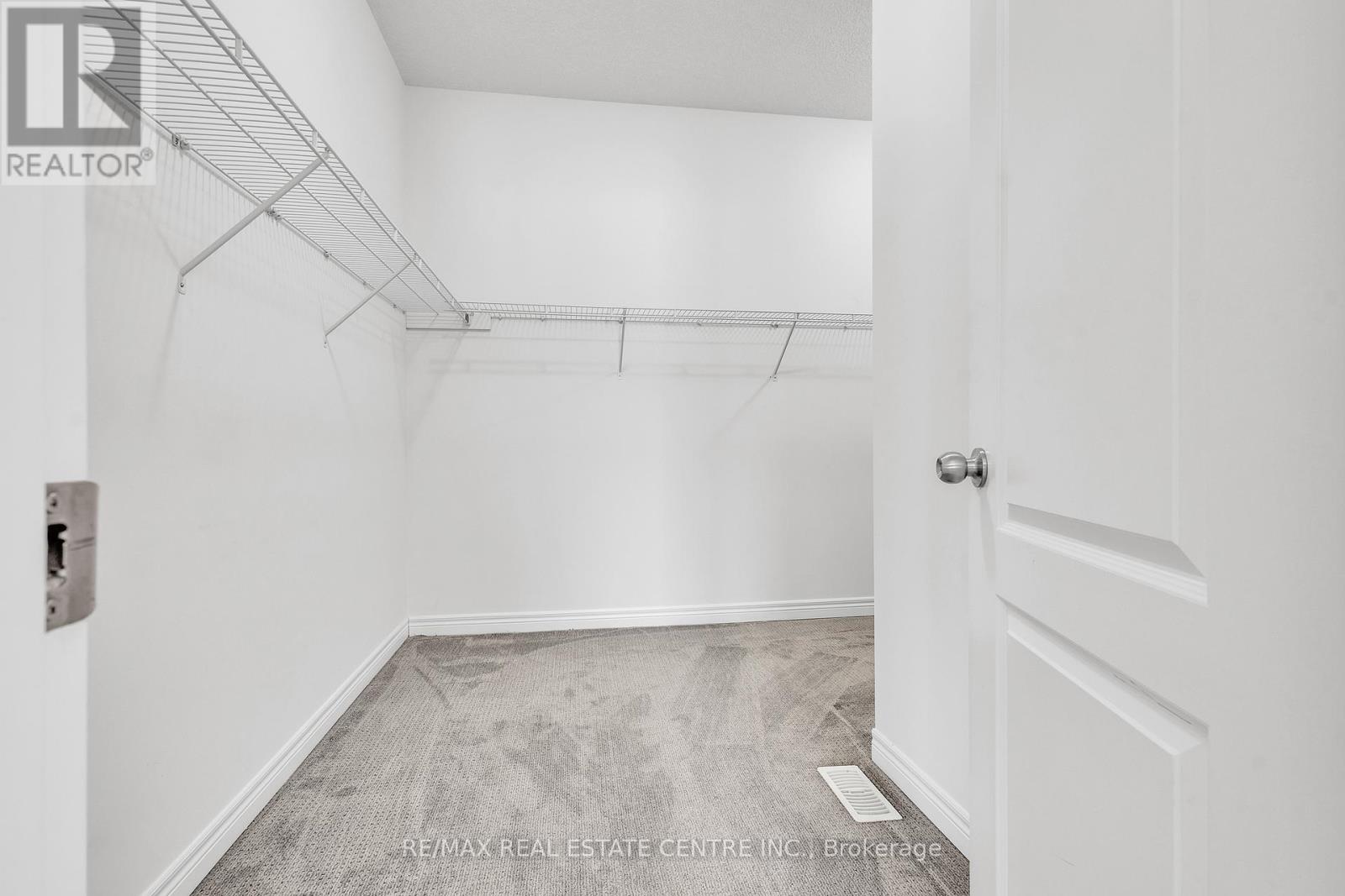 438 Blair Creek Drive, Kitchener, Ontario  N2P 0H6 - Photo 38 - X12794194