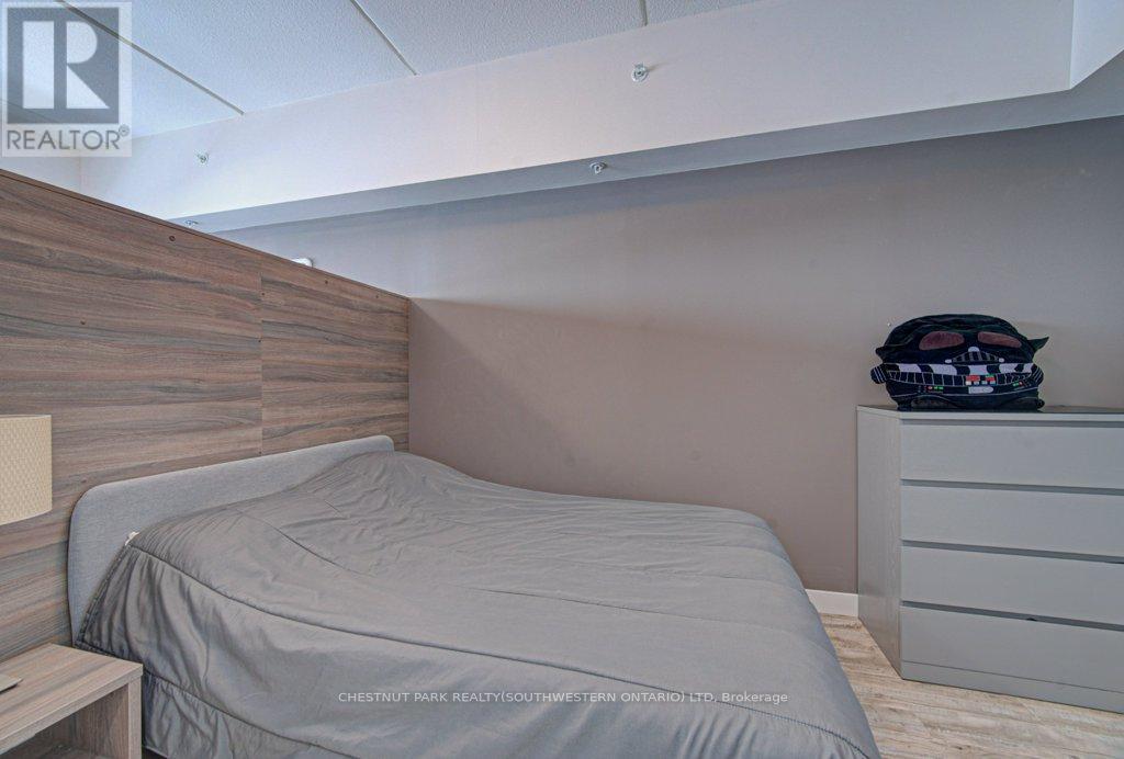 606 - 257 Hemlock Street, Waterloo, Ontario  N2L 0K2 - Photo 16 - X12794226