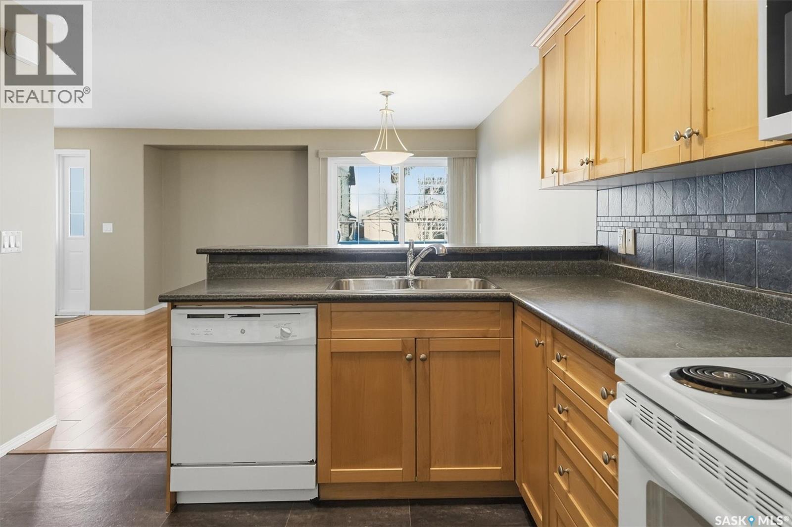 126 410 Stensrud Road, Saskatoon, Saskatchewan  S7W 0B7 - Photo 11 - SK028712