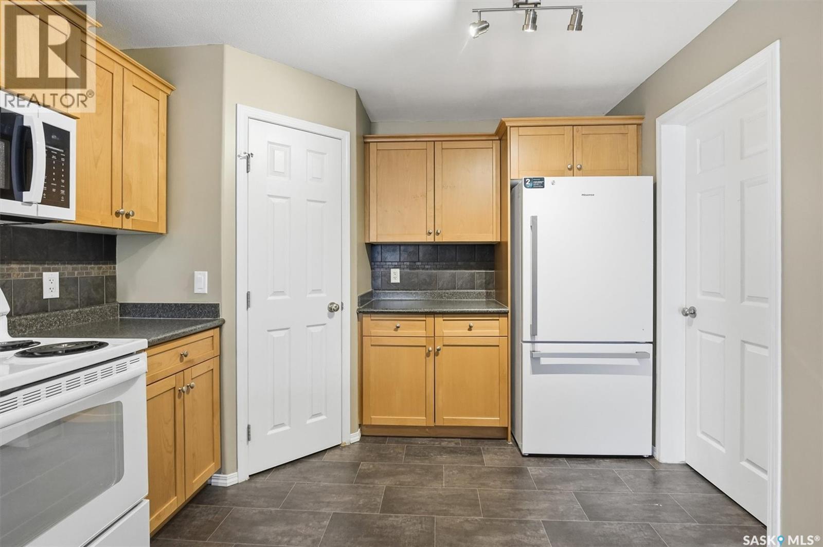 126 410 Stensrud Road, Saskatoon, Saskatchewan  S7W 0B7 - Photo 14 - SK028712