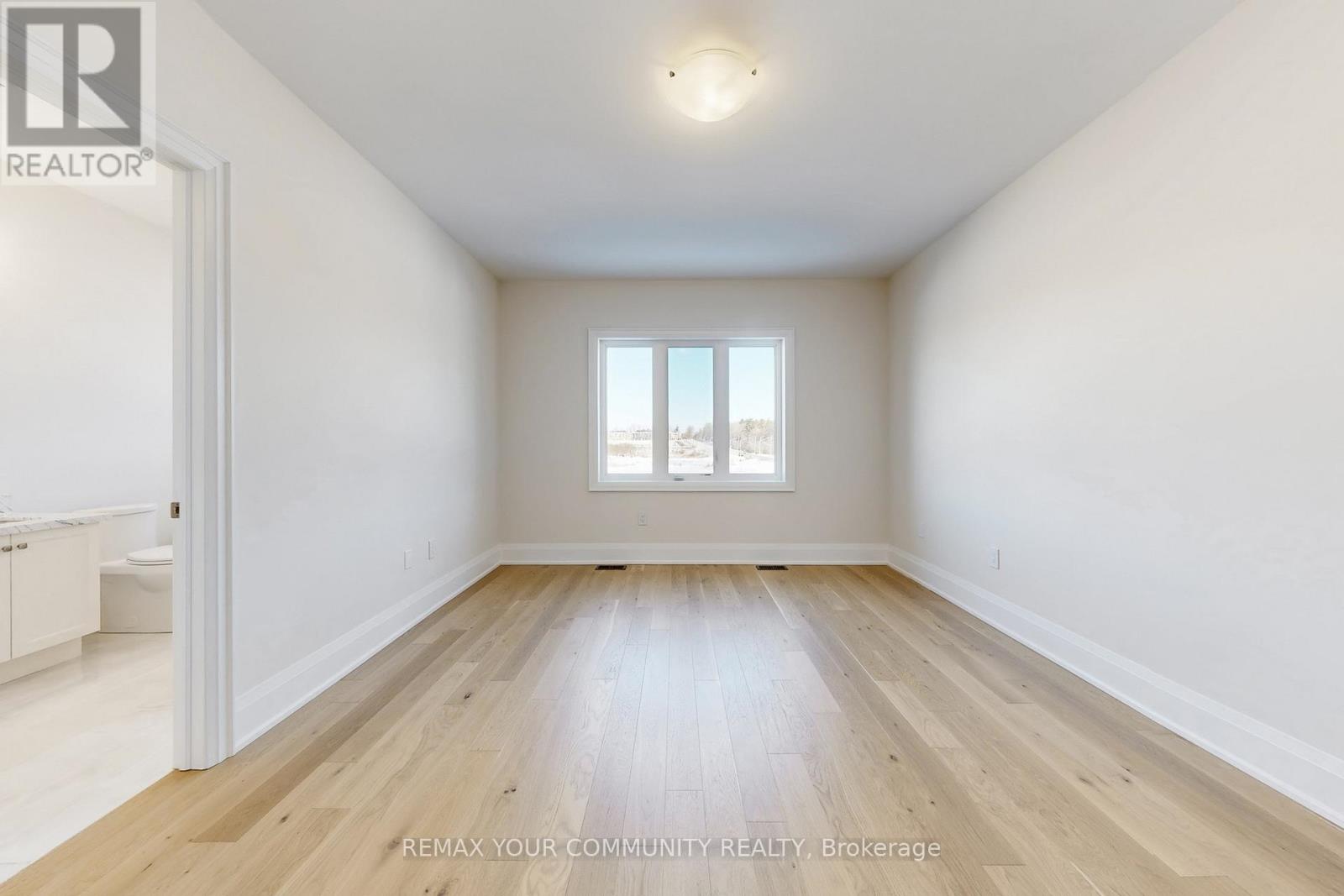 44 Schmeltzer Crescent, Richmond Hill, Ontario  L4E 1A2 - Photo 8 - N12793770