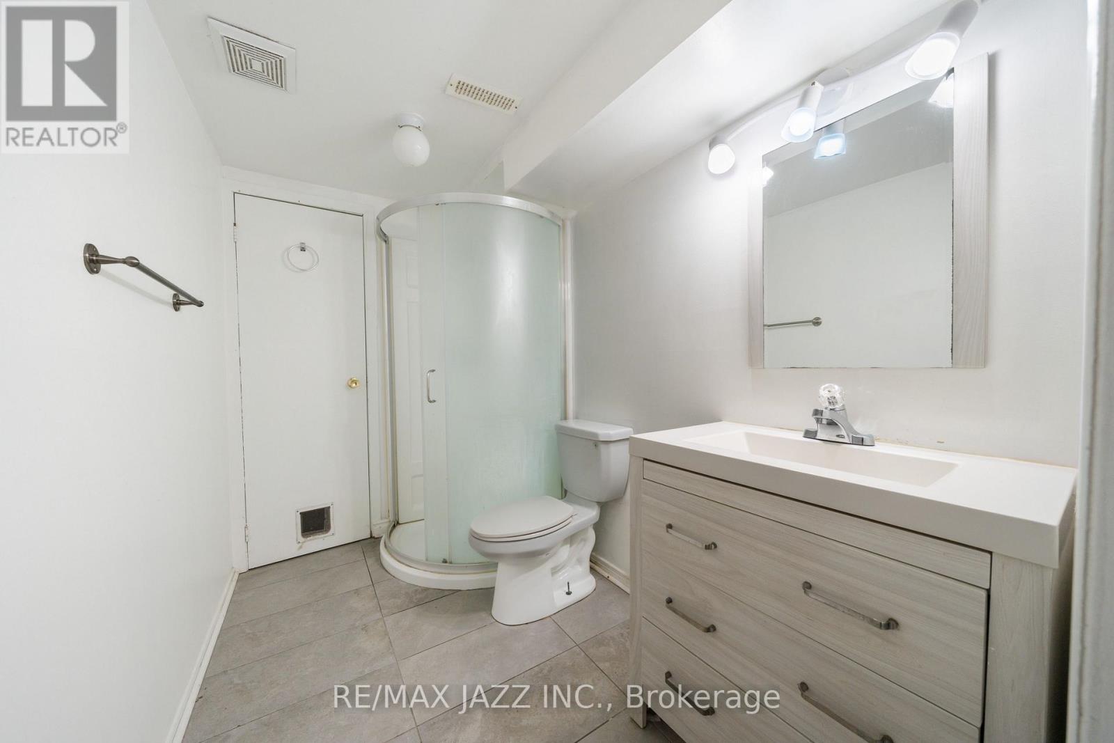 1652 Major Oaks Road, Pickering, Ontario  L1X 1Y9 - Photo 20 - E12793498