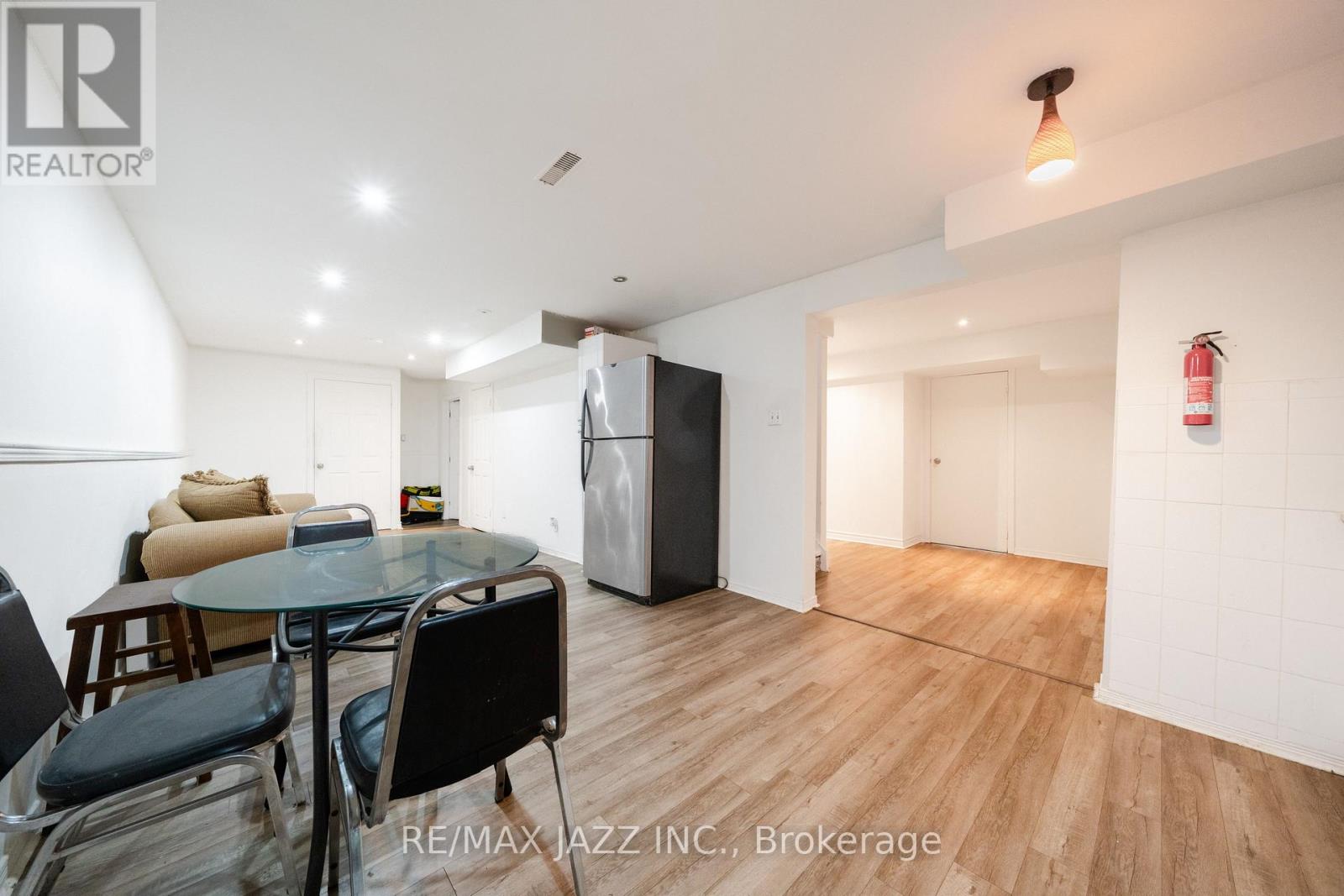 1652 Major Oaks Road, Pickering, Ontario  L1X 1Y9 - Photo 25 - E12793498