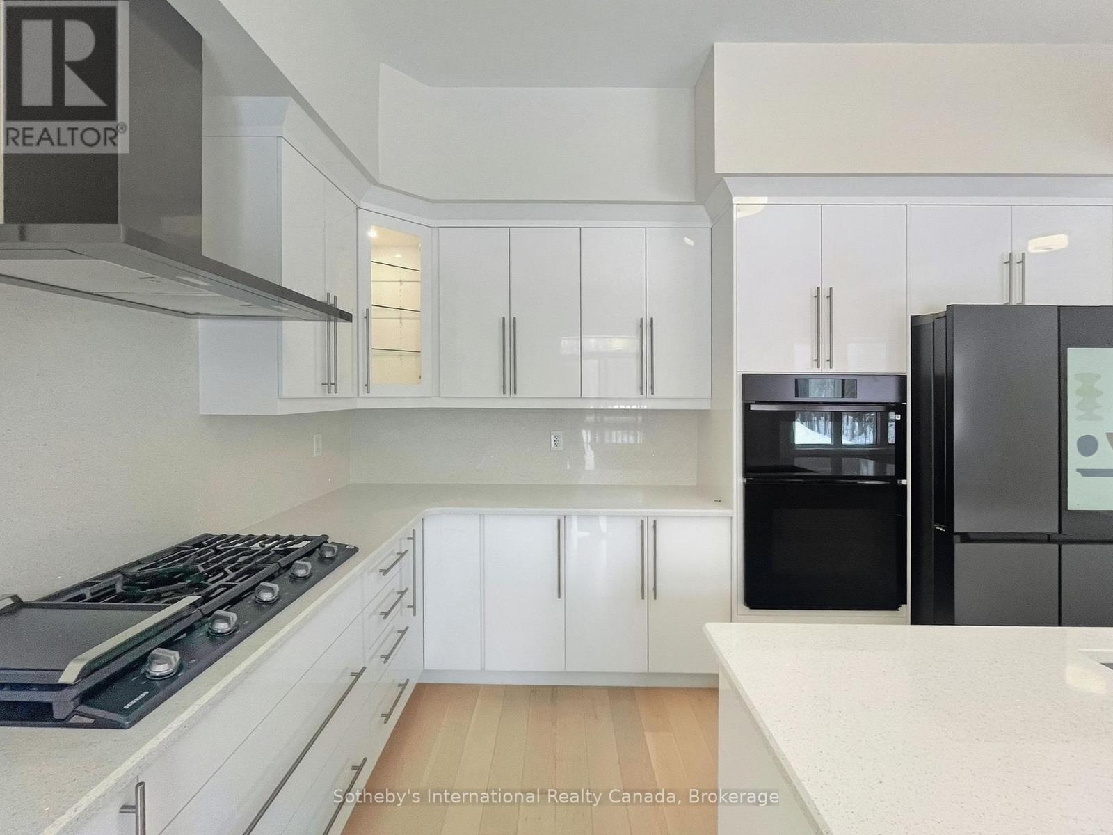 3141 Searidge Street, Severn (West Shore), Ontario  L3V 0Y4 - Photo 5 - S12794488