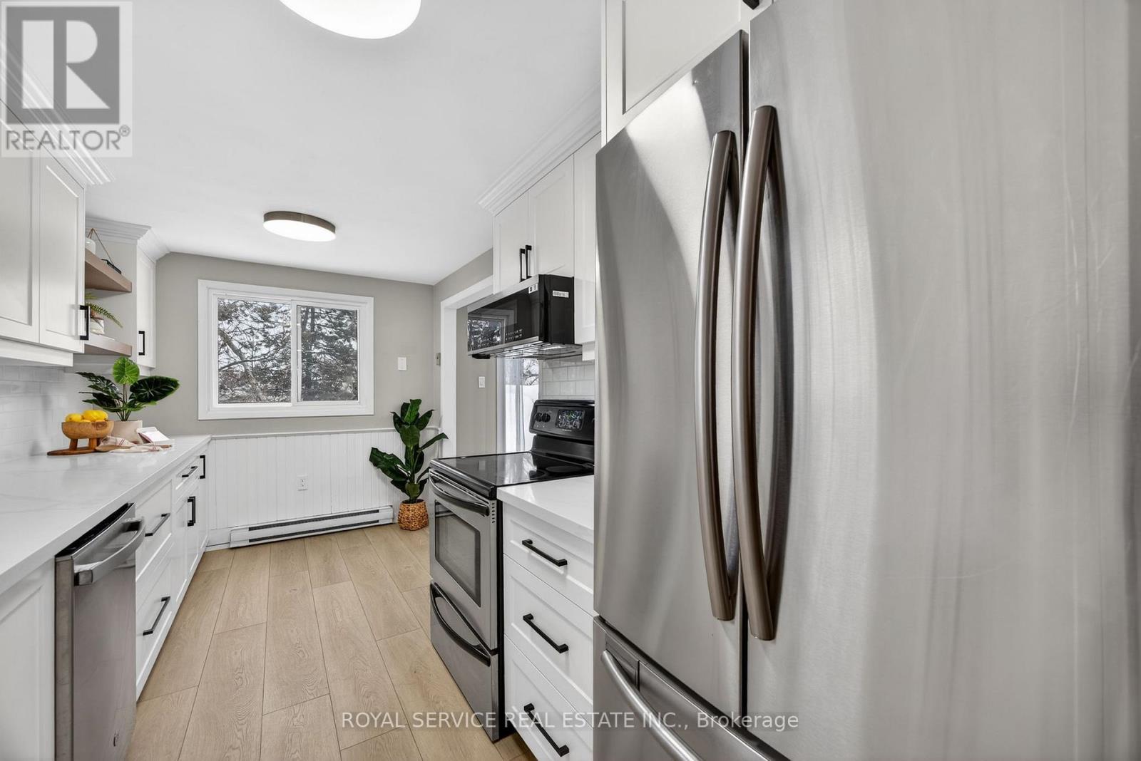 41 Hemingway Crescent, Barrie (Letitia Heights), Ontario  L4N 5G2 - Photo 18 - S12794318