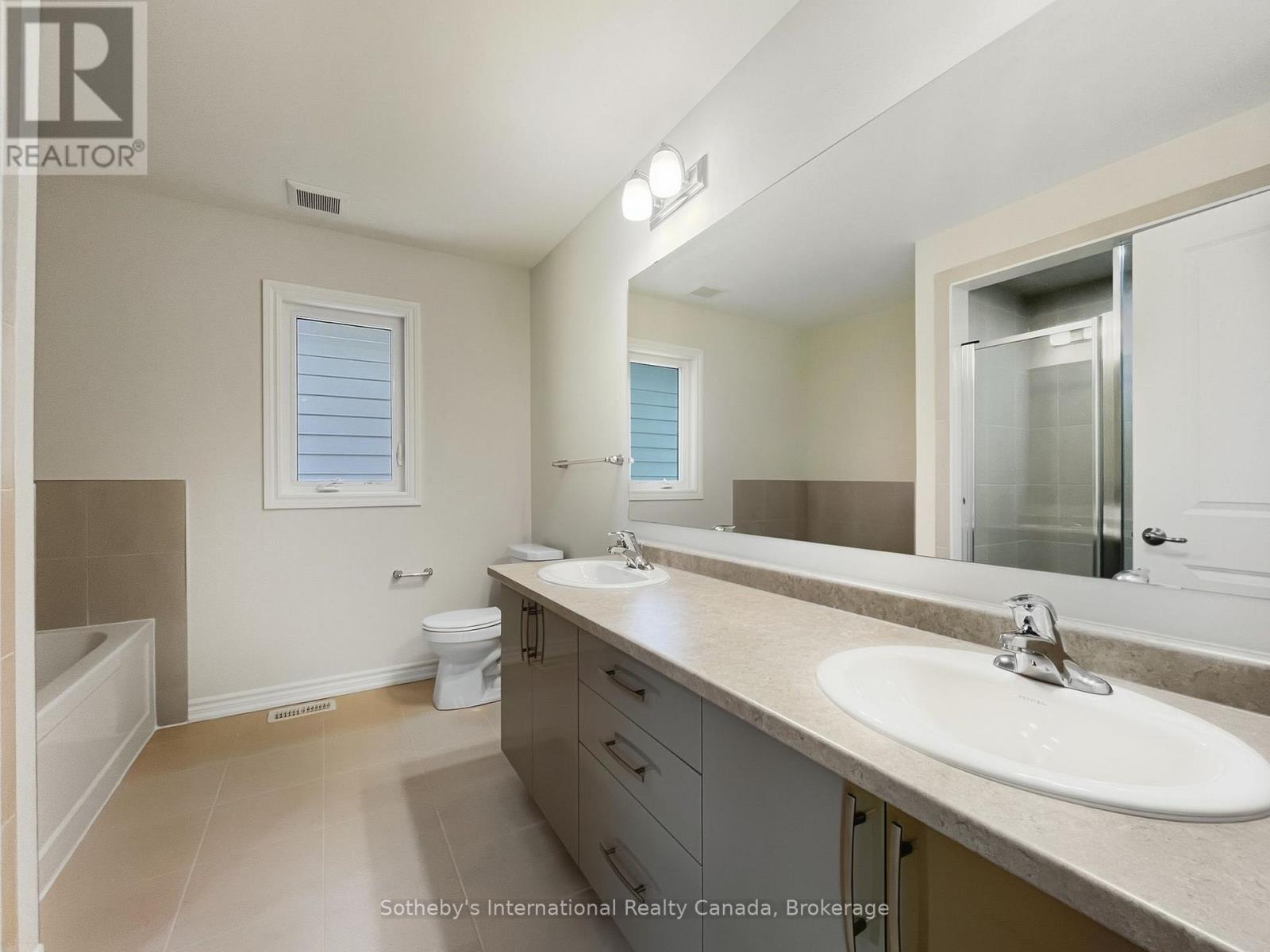 275 Beechwood Forest Lane, Gravenhurst, Ontario  P1P 1A7 - Photo 14 - X12794478