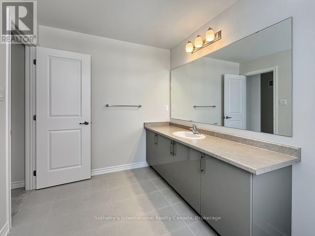 275 Beechwood Forest Lane, Gravenhurst, Ontario  P1P 1A7 - Photo 19 - X12794478