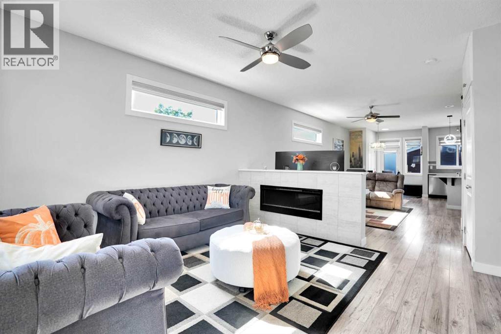 87 Redstone Boulevard Ne, Calgary, Alberta  T3N 0R5 - Photo 4 - A2260407