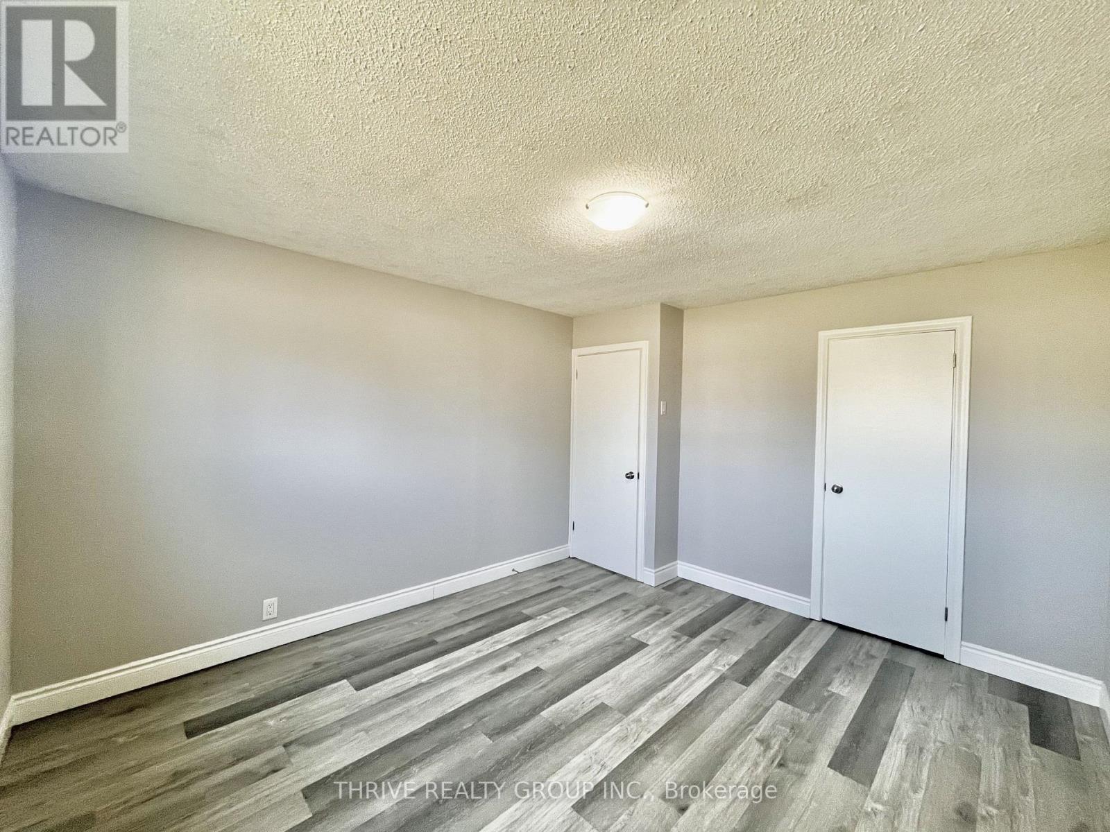 1 - 1 Balfour Place, London East, Ontario  N5W 4V7 - Photo 4 - X12794456