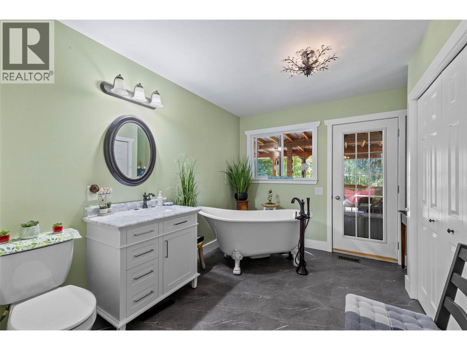 1926 Greaves Avenue, Merritt, British Columbia  V1K 1J3 - Photo 16 - 10376189