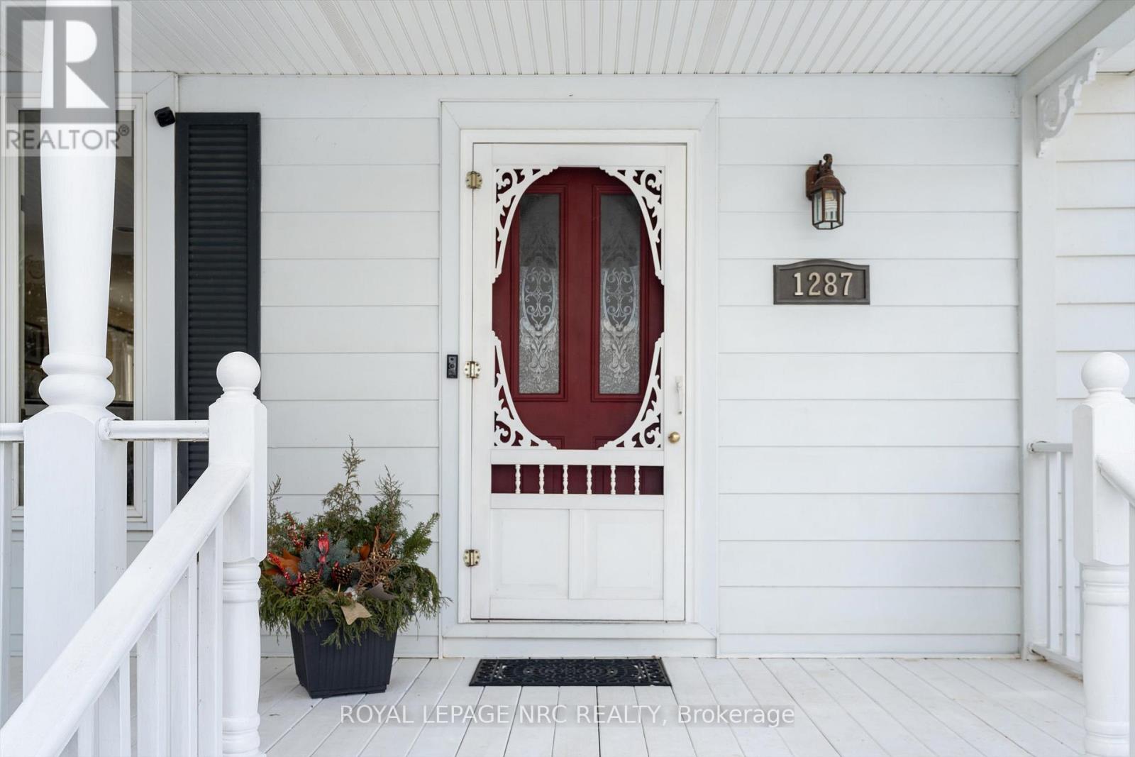 1287 Third Street, St. Catharines, Ontario L2R 6P9 - Photo 3 - X12794460