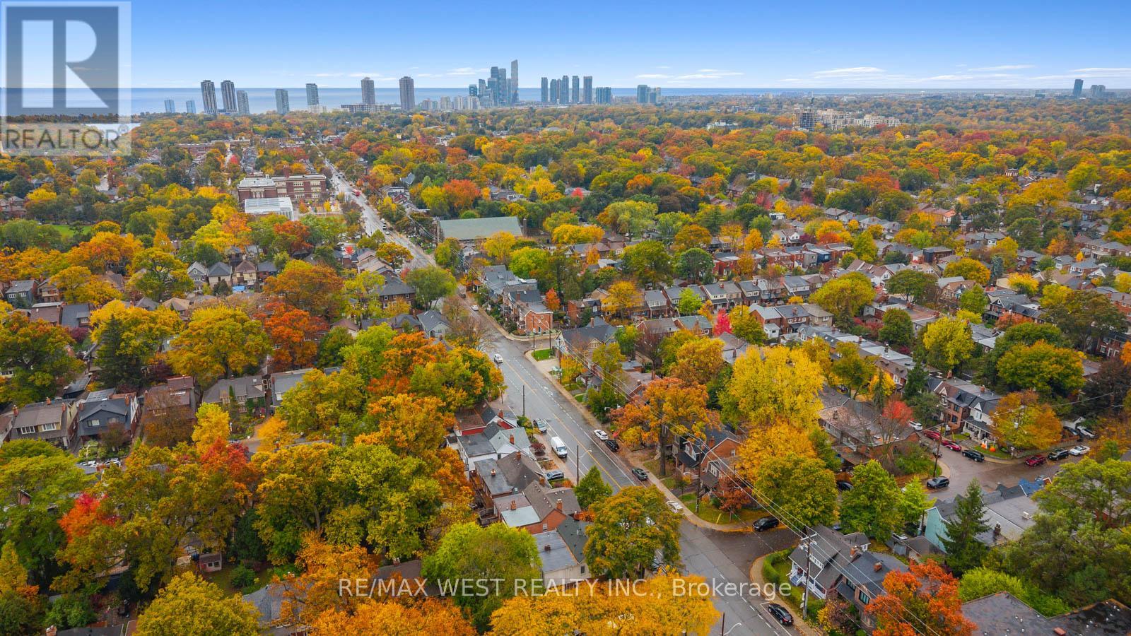 470 Runnymede Road, Toronto, Ontario  M6S 2Z2 - Photo 50 - W12793278