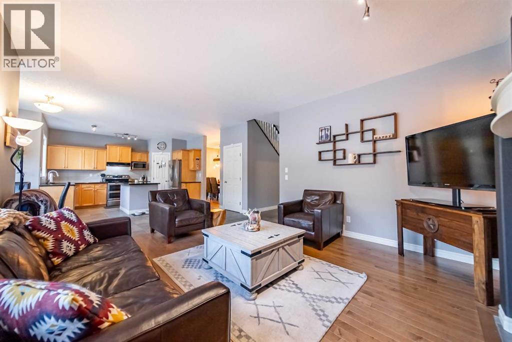 16 Tuscany Ridge Place Nw, Calgary, Alberta  T3L 2K7 - Photo 11 - A2286494