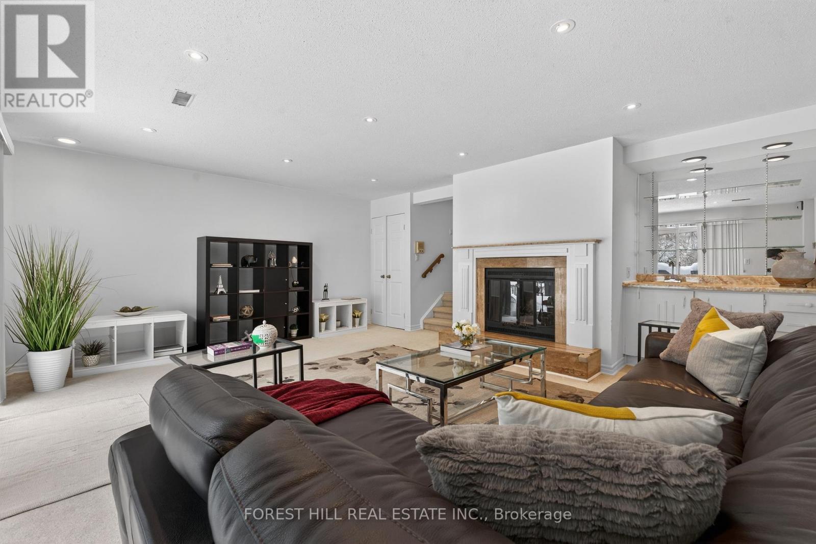 37 Rainbow Creek Way, Toronto, Ontario  M2K 2T9 - Photo 26 - C12794332