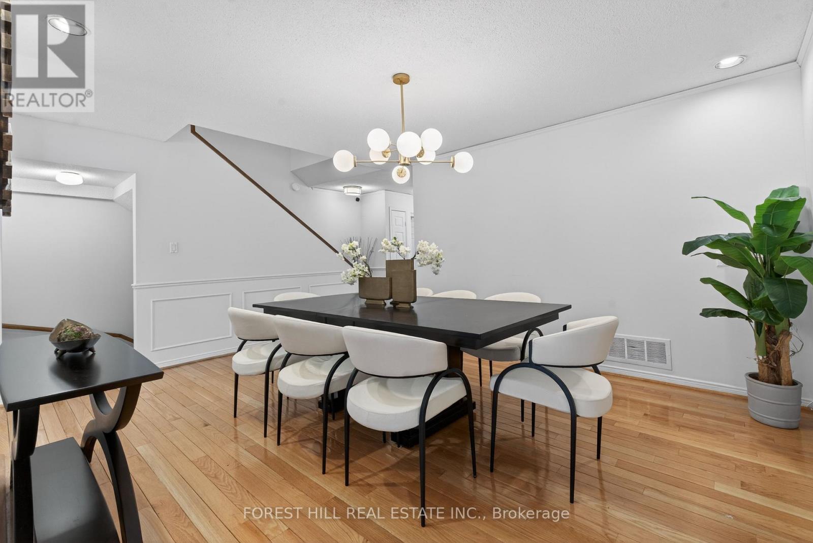 37 Rainbow Creek Way, Toronto, Ontario  M2K 2T9 - Photo 8 - C12794332