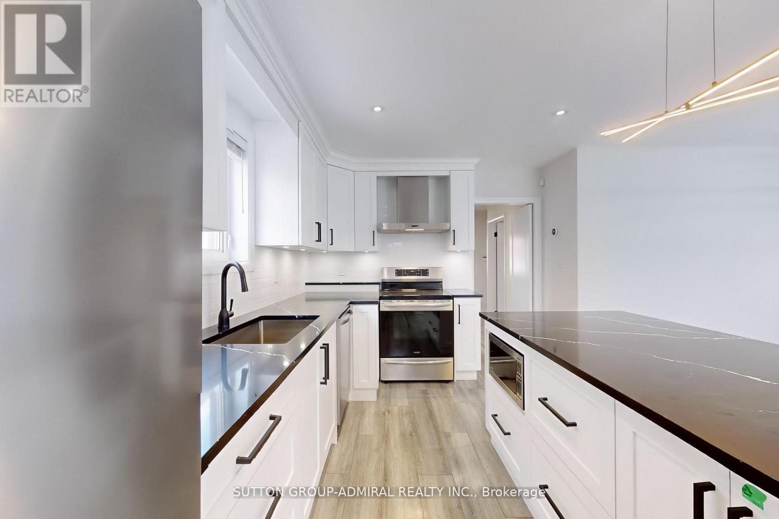 76 Ridgevale Drive, Toronto, Ontario  M6A 1L1 - Photo 14 - C12794334