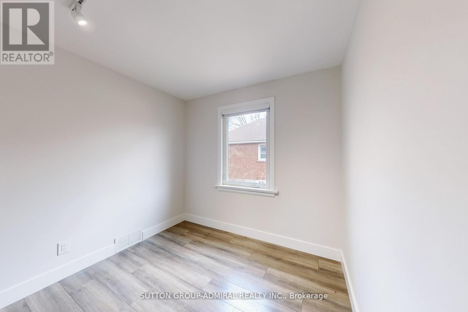 76 Ridgevale Drive, Toronto, Ontario  M6A 1L1 - Photo 21 - C12794334