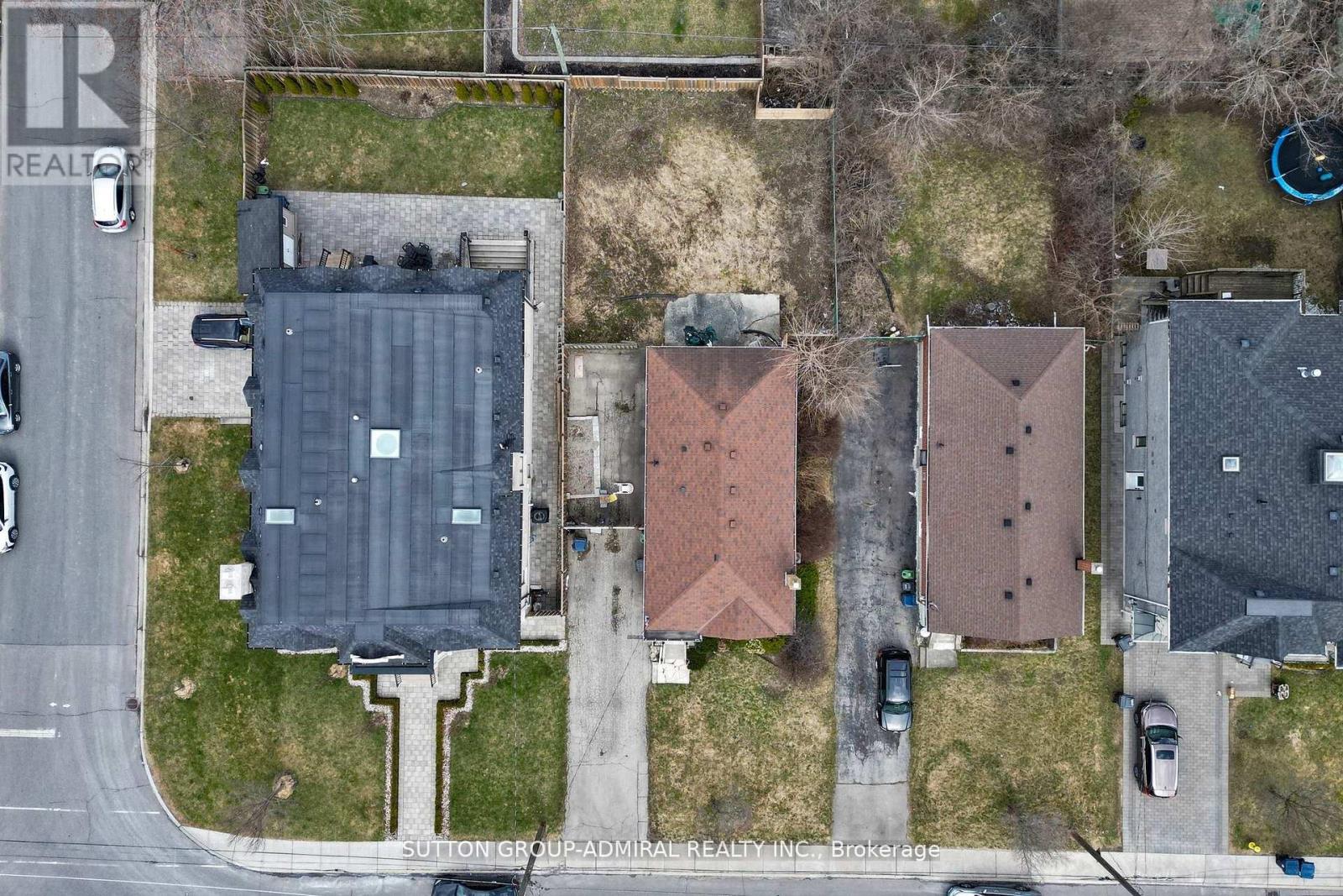 76 Ridgevale Drive, Toronto, Ontario  M6A 1L1 - Photo 49 - C12794334