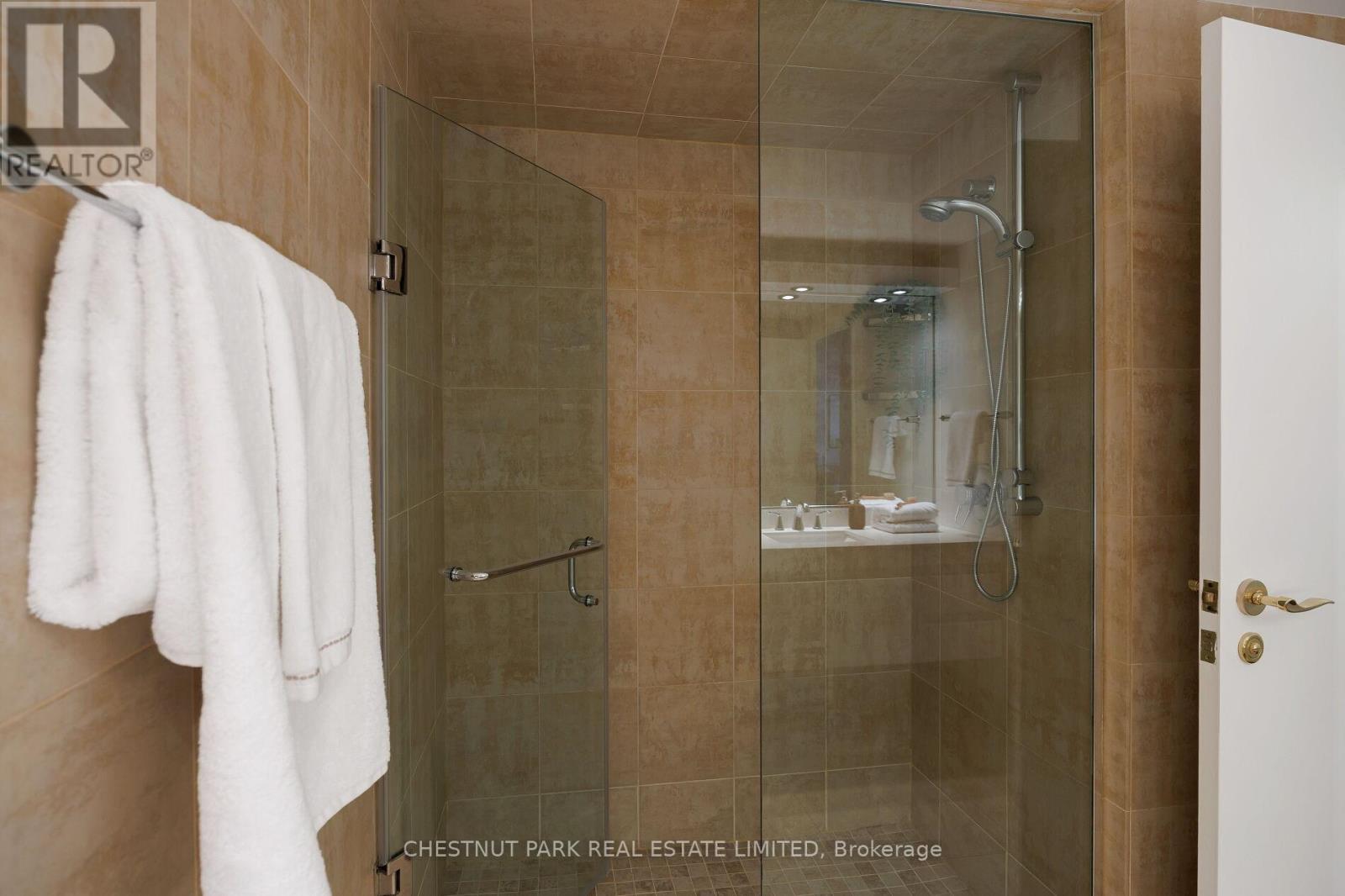 1903 - 62 Wellesley Street W, Toronto, Ontario  M5S 2X3 - Photo 27 - C12794386