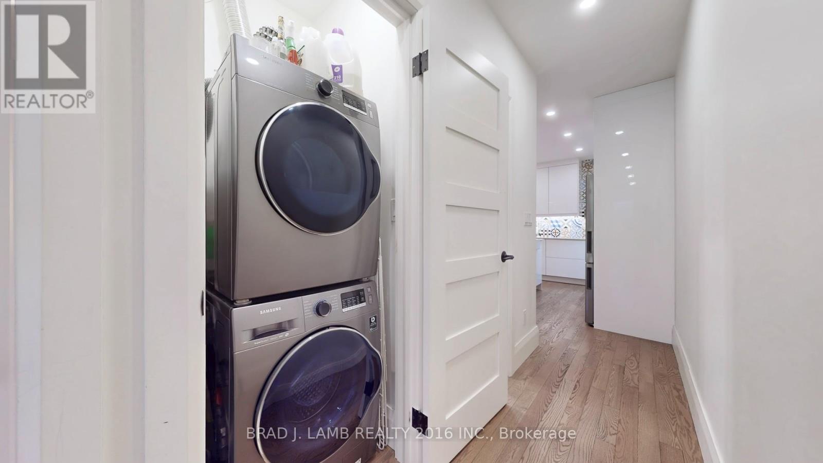 1558 A Davenport Road, Toronto, Ontario M6H 2J1 - Photo 11 - C12794396