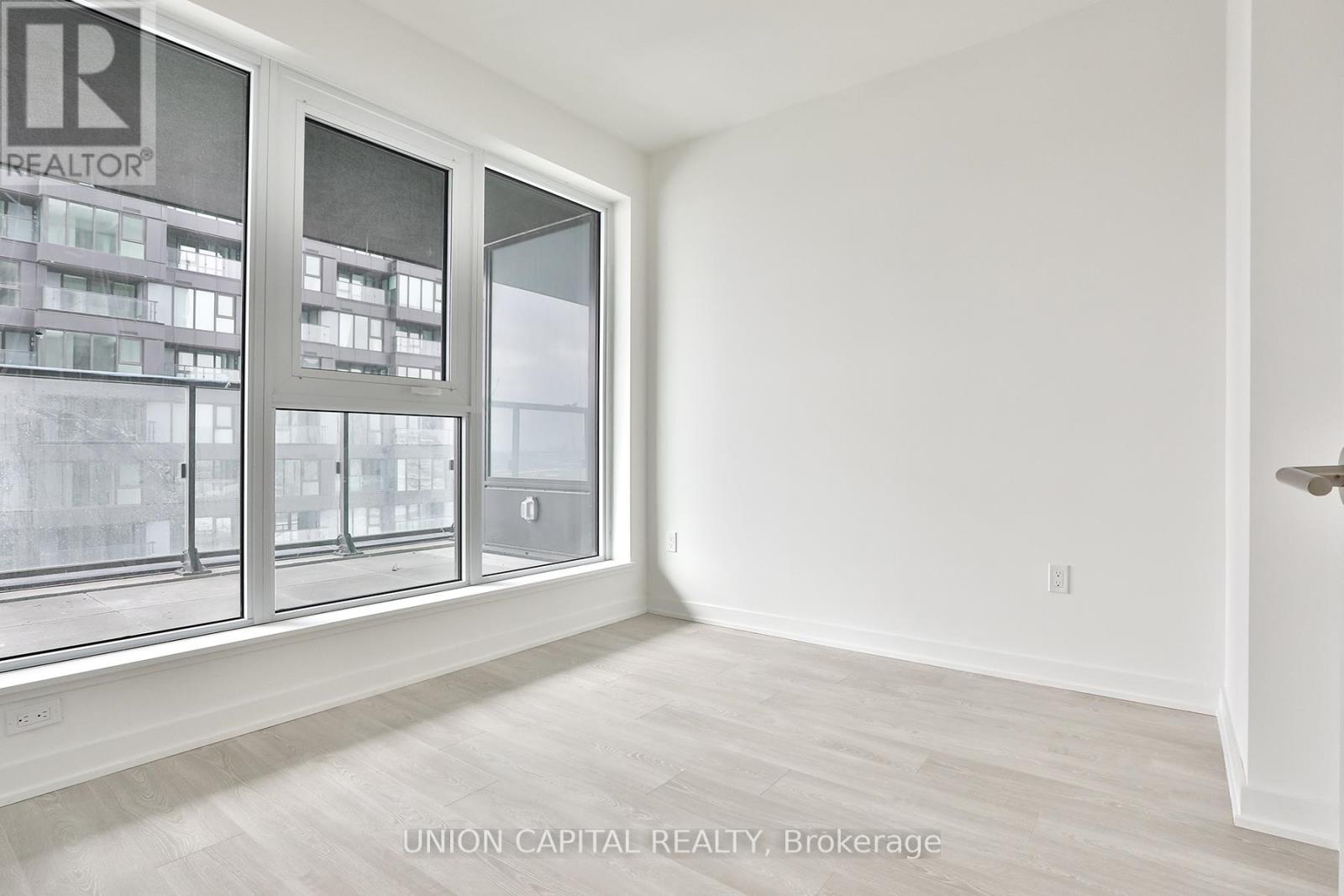 1405 - 1 Quarrington Lane, Toronto, Ontario  M3C 0S4 - Photo 16 - C12794462