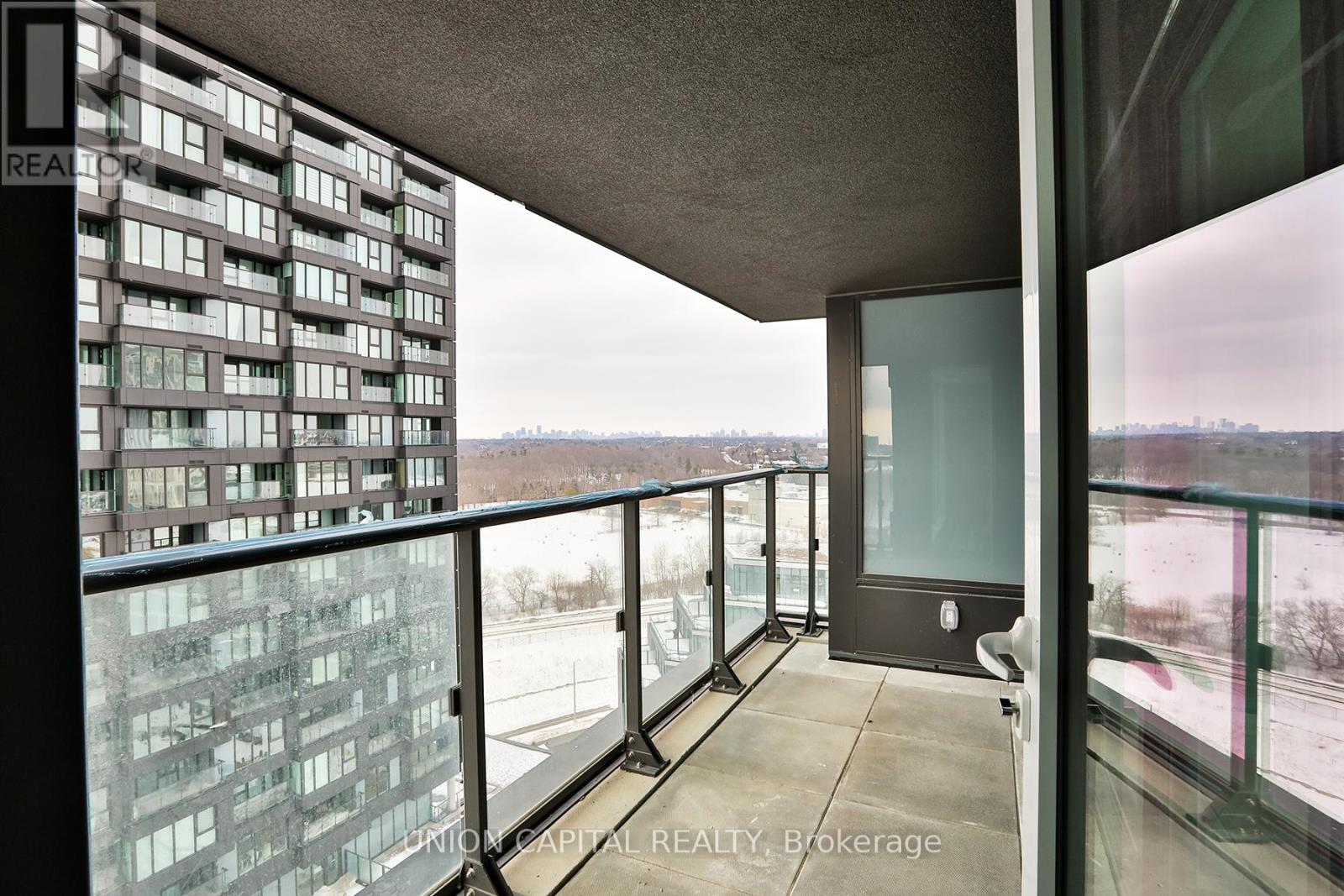 1405 - 1 Quarrington Lane, Toronto, Ontario  M3C 0S4 - Photo 22 - C12794462