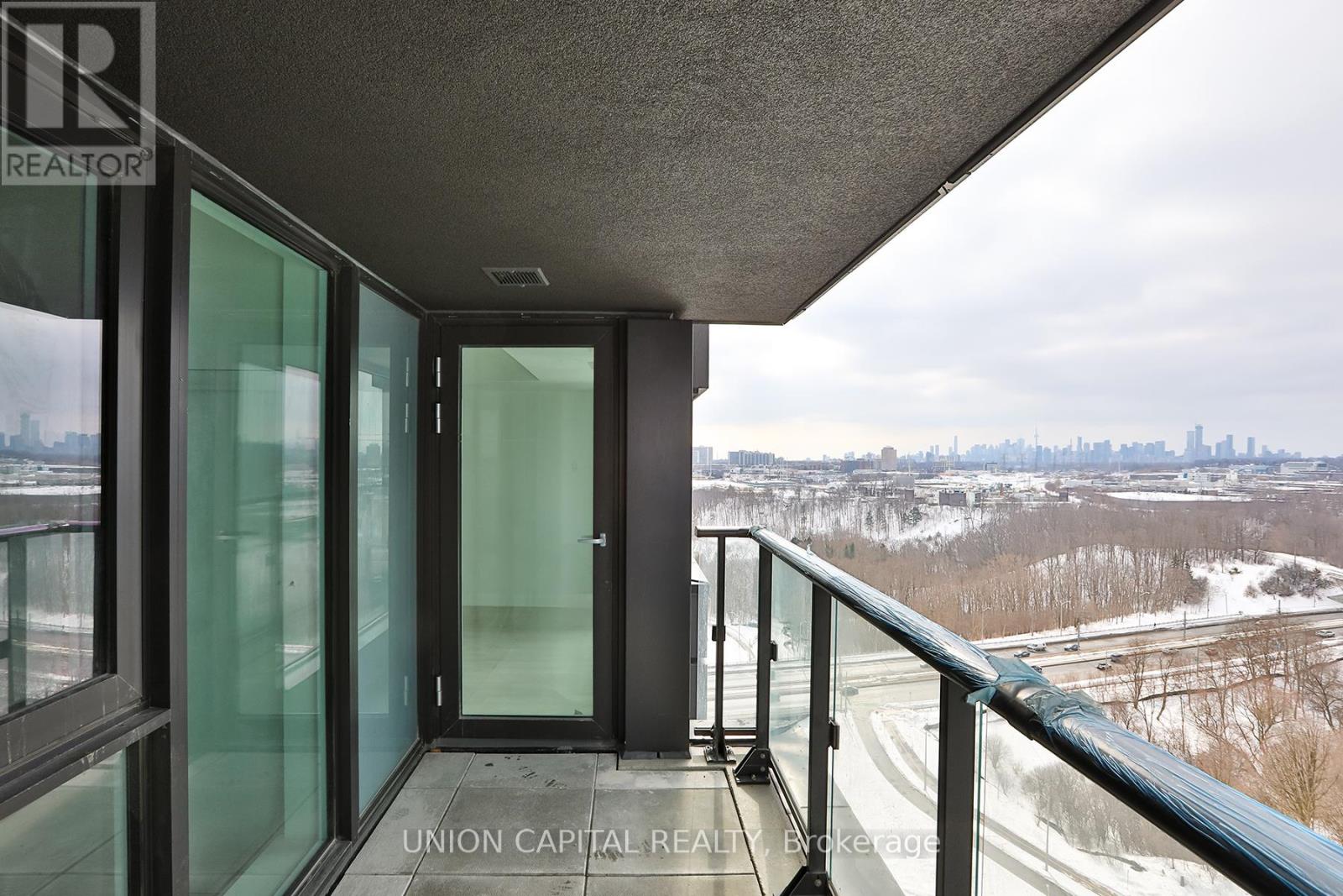 1405 - 1 Quarrington Lane, Toronto, Ontario  M3C 0S4 - Photo 23 - C12794462