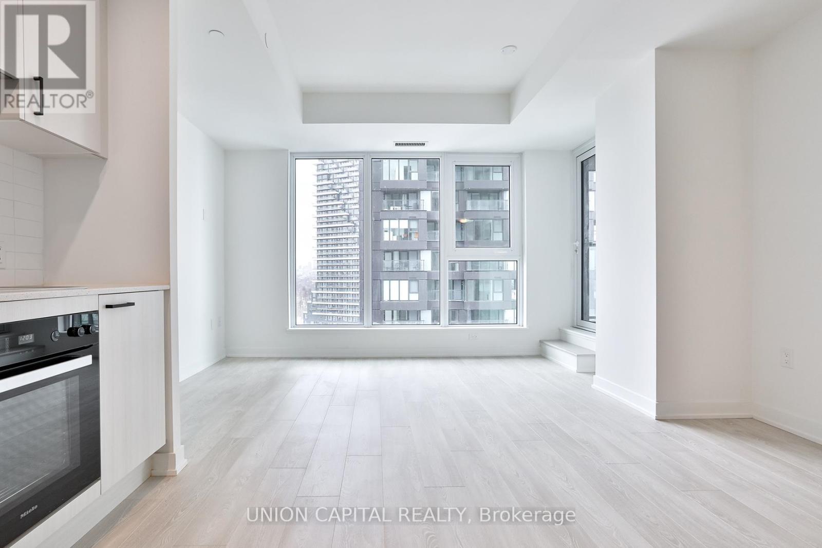 1405 - 1 Quarrington Lane, Toronto, Ontario  M3C 0S4 - Photo 8 - C12794462