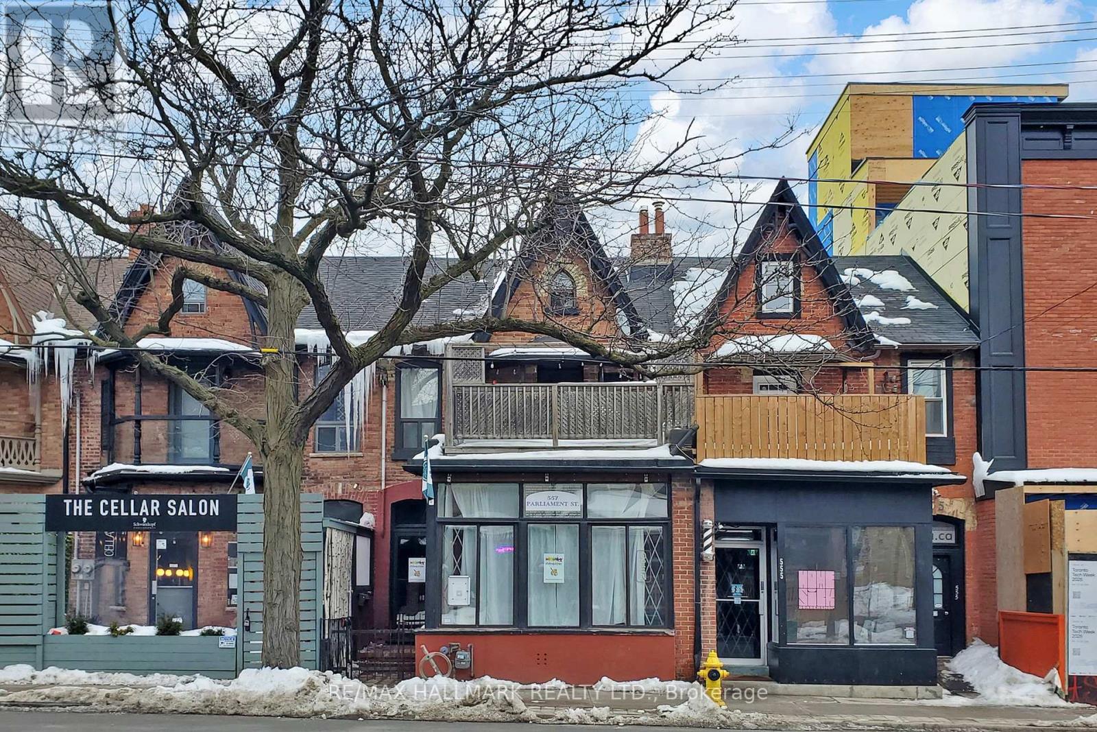 1 - 557 PARLIAMENT STREET, Toronto, Ontario