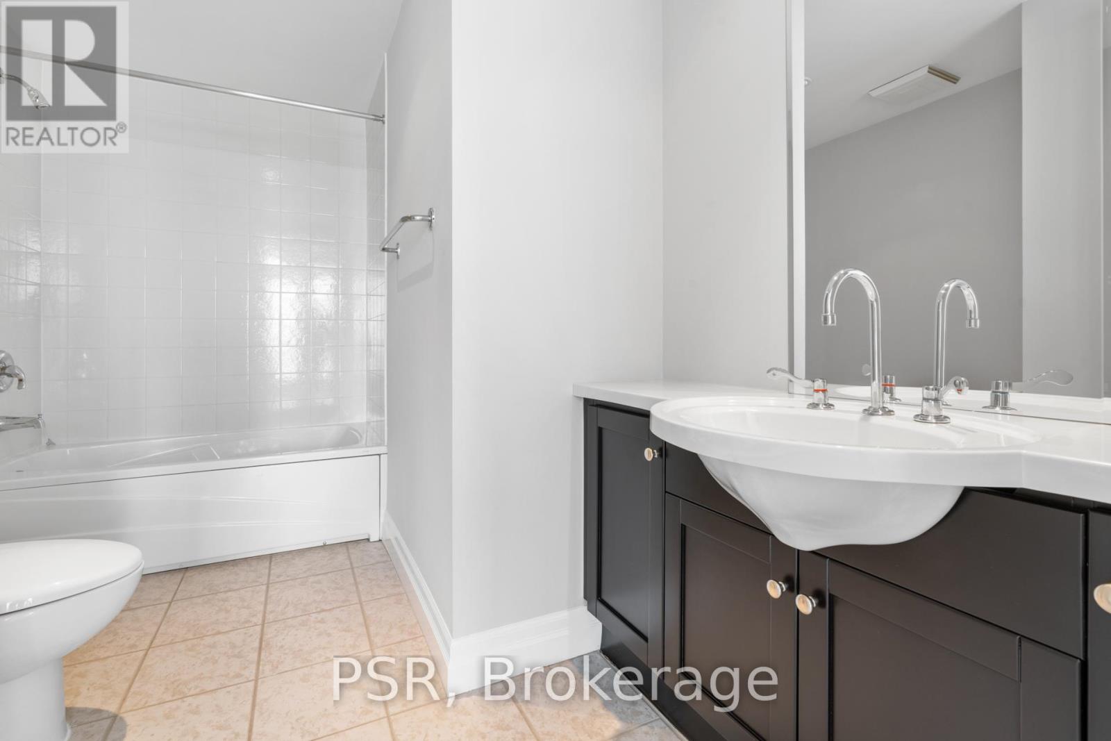 1008w - 500 Queens Quay W, Toronto, Ontario  M5V 3K8 - Photo 15 - C12794484