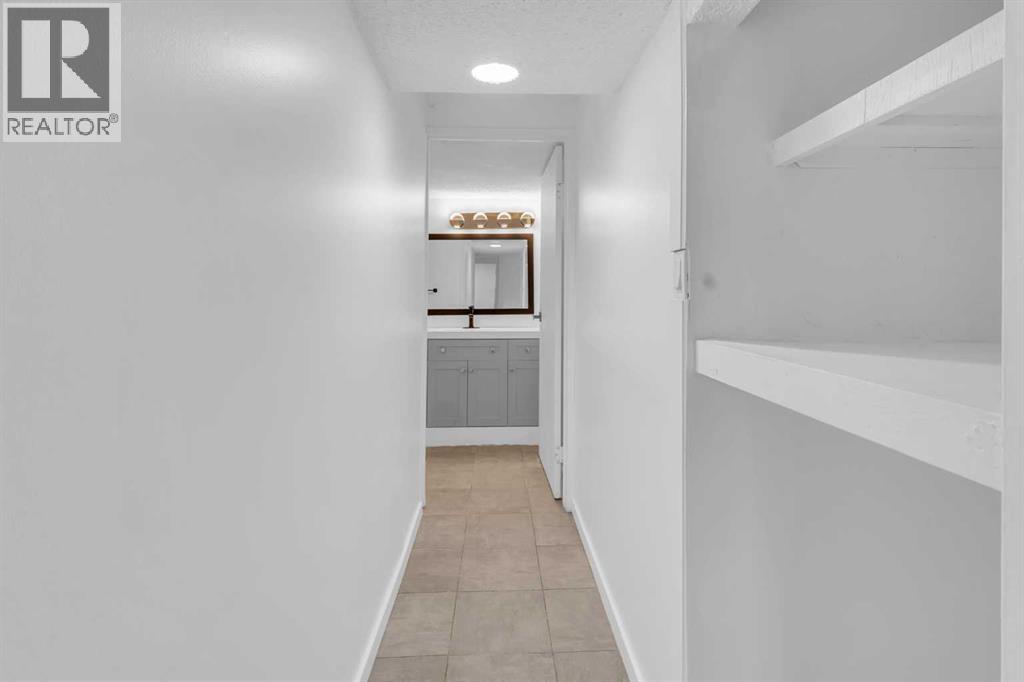 10 Radcliffe Crescent Se, Calgary, Alberta  T2Z 5X2 - Photo 40 - A2283236