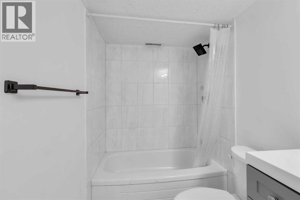 10 Radcliffe Crescent Se, Calgary, Alberta  T2Z 5X2 - Photo 42 - A2283236